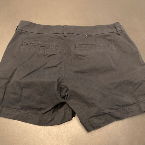 Old Navy Women's Flat Front Stretch Pockets Casual Chino Shorts Black Size 4 - Picture 5 of 6